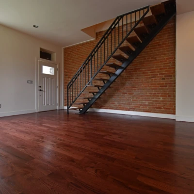 Red Mahogany Stain on Red Oak Plank