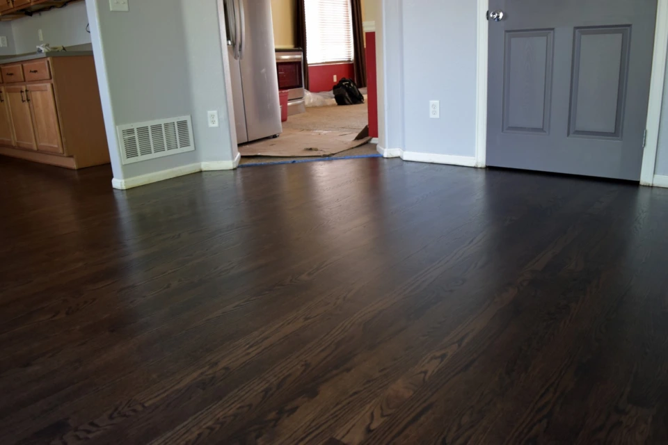 Red Oak. Coffee Brown Stain