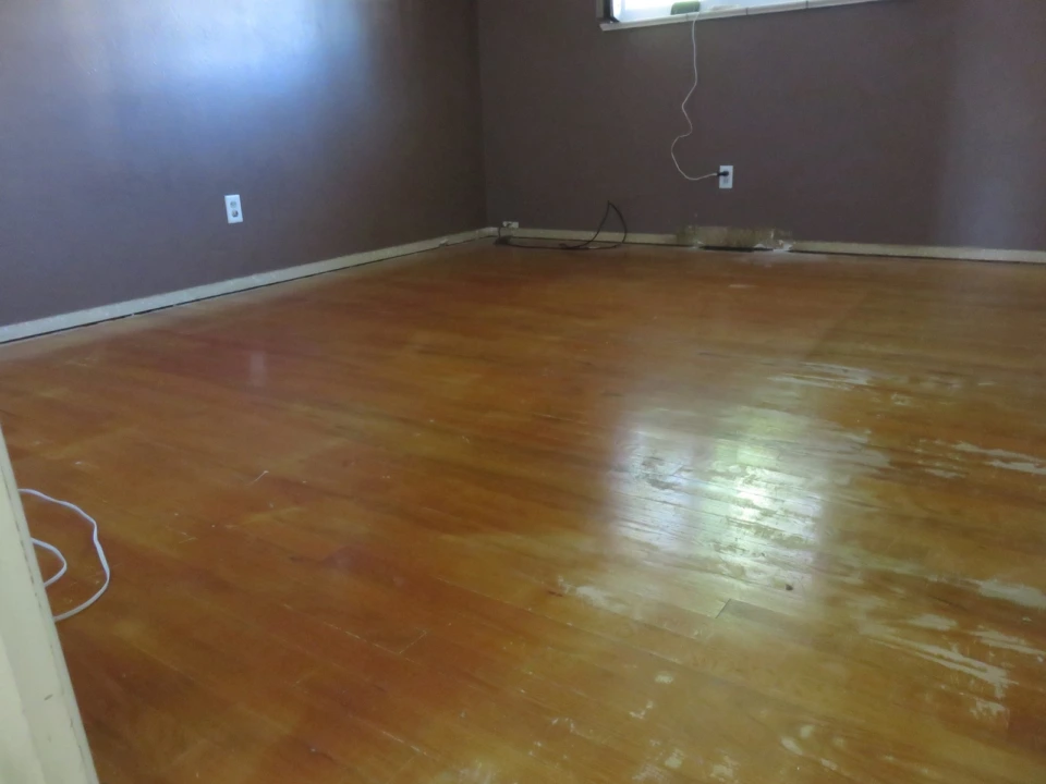 Red Oak Stained Country White