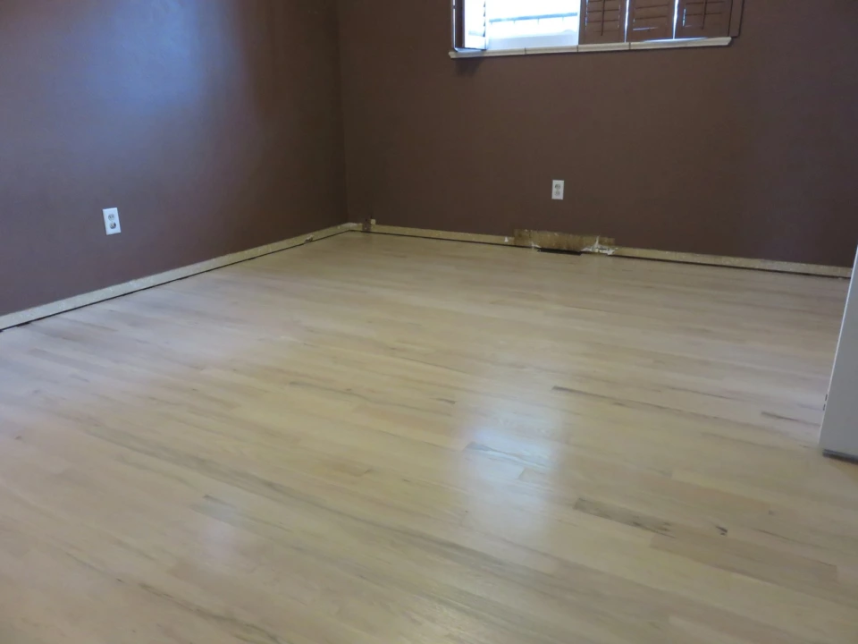 Red Oak Stained Country White