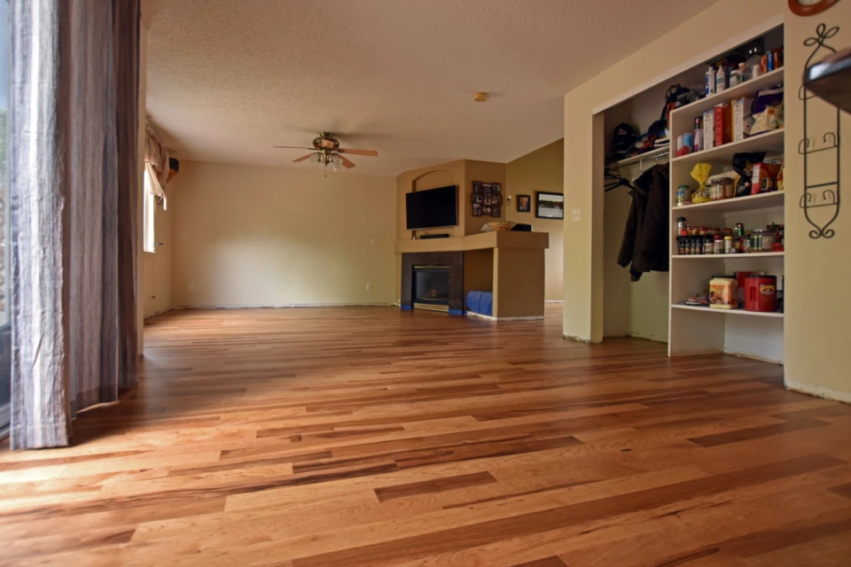 Early American Stain on Hickory Floor