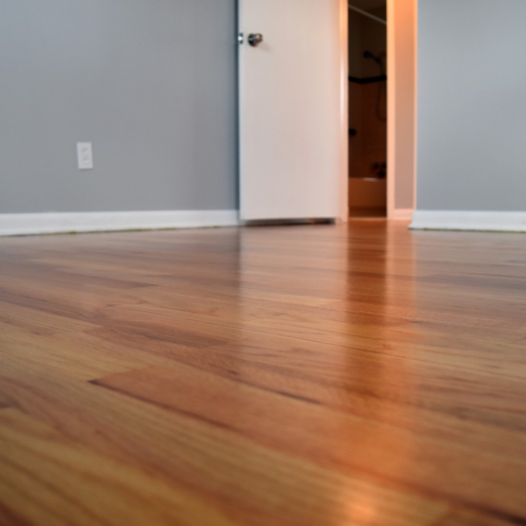 OIl-Based Finish on Red Oak - Grain