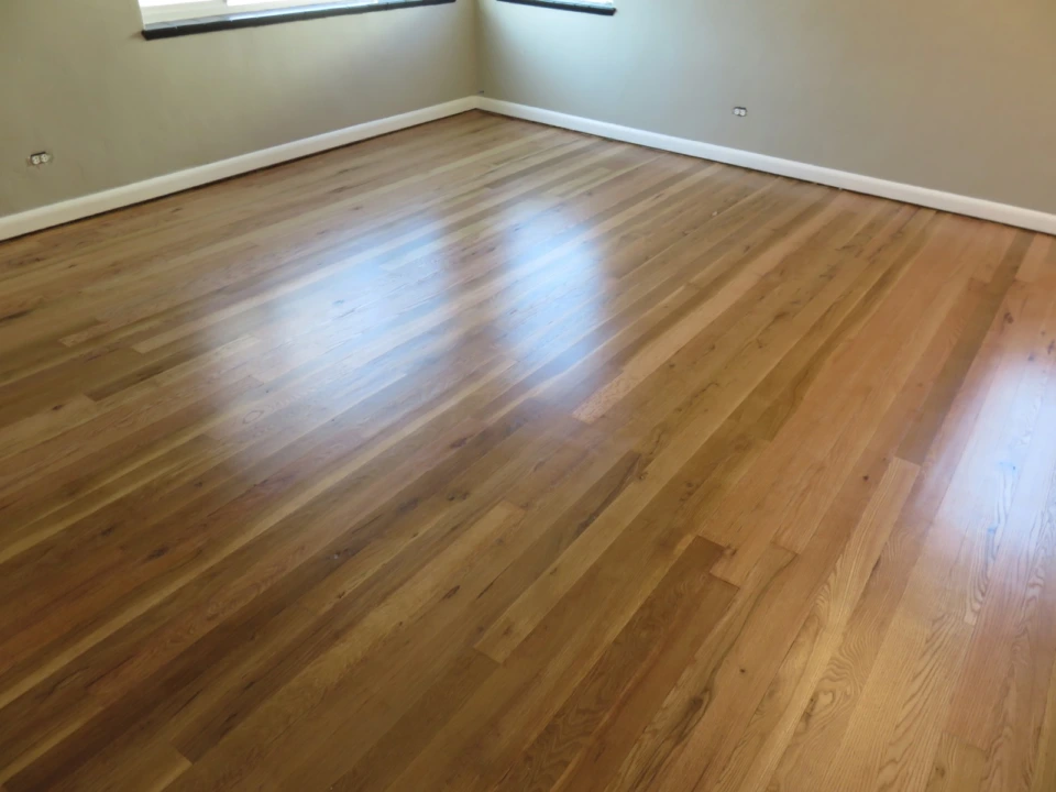 Red & White Oaks Stained Natural